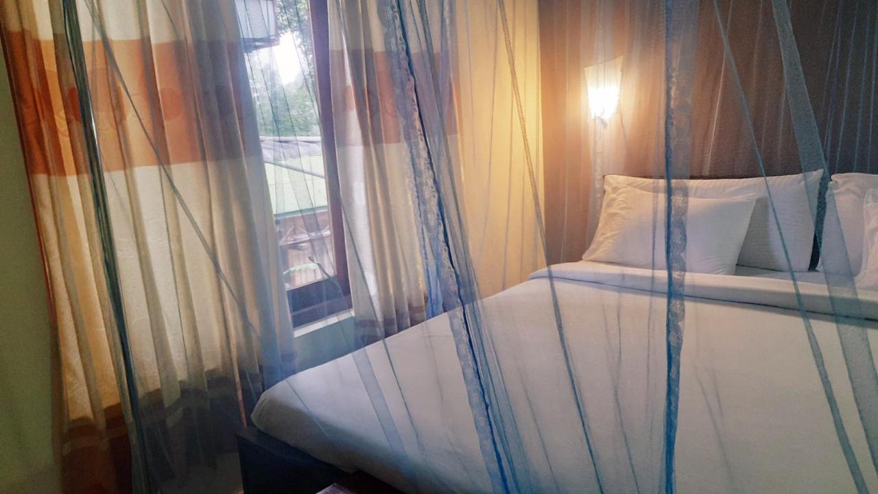 Bed and Breakfast Sitha'S Heaven Элла Экстерьер фото